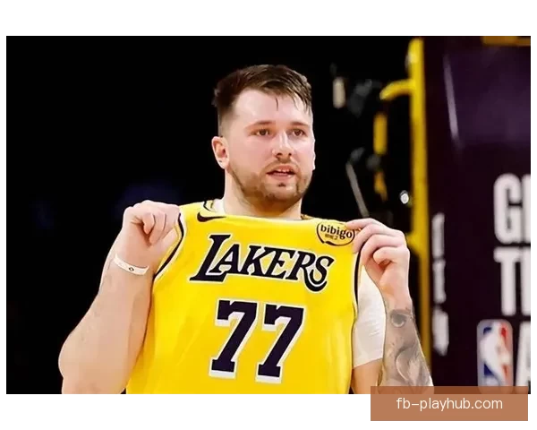 又创辉煌 东契奇生涯总得分突破15000分位列历史第三年轻